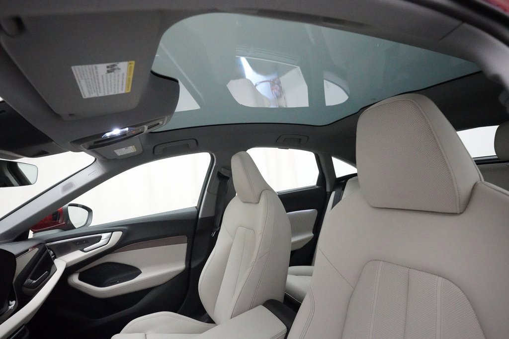 Used 2025 Audi A5 2.0T Prestige w/ 19" Wheel Package image 31