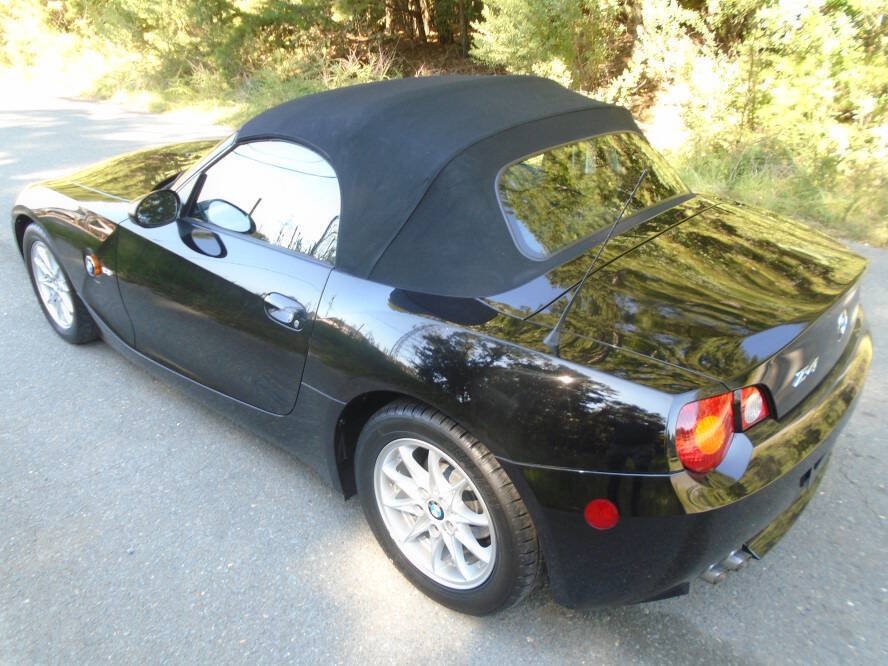 Used 2003 BMW Z4 2.5i RWD image 28