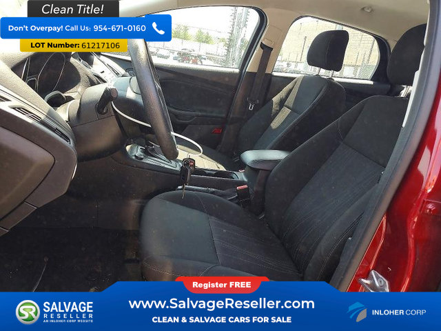 Used 2017 Ford Focus SE FWD image 9