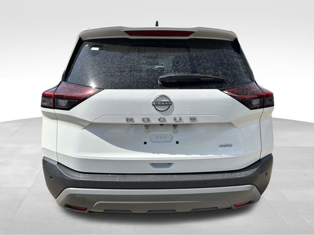 Used 2023 Nissan Rogue S image 3