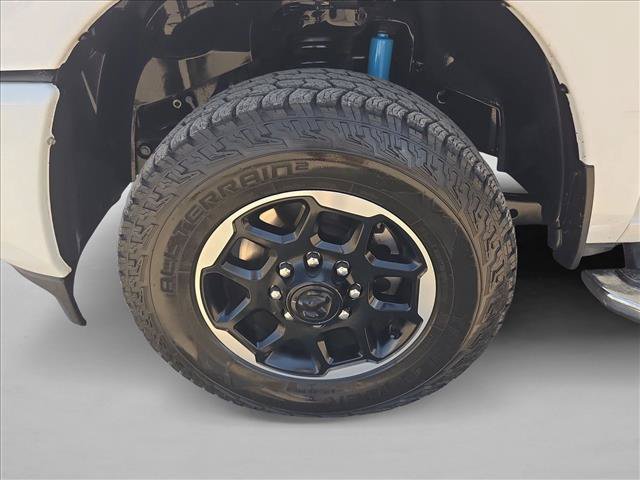 Used 2025 RAM 2500 Laramie AWD/4WD image 25