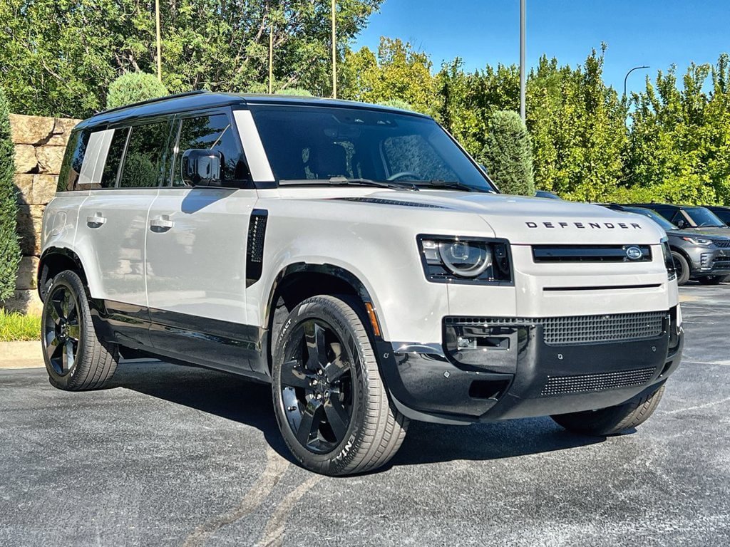 New 2026 Land Rover Defender 110 X-Dynamic SE AWD/4WD image 7