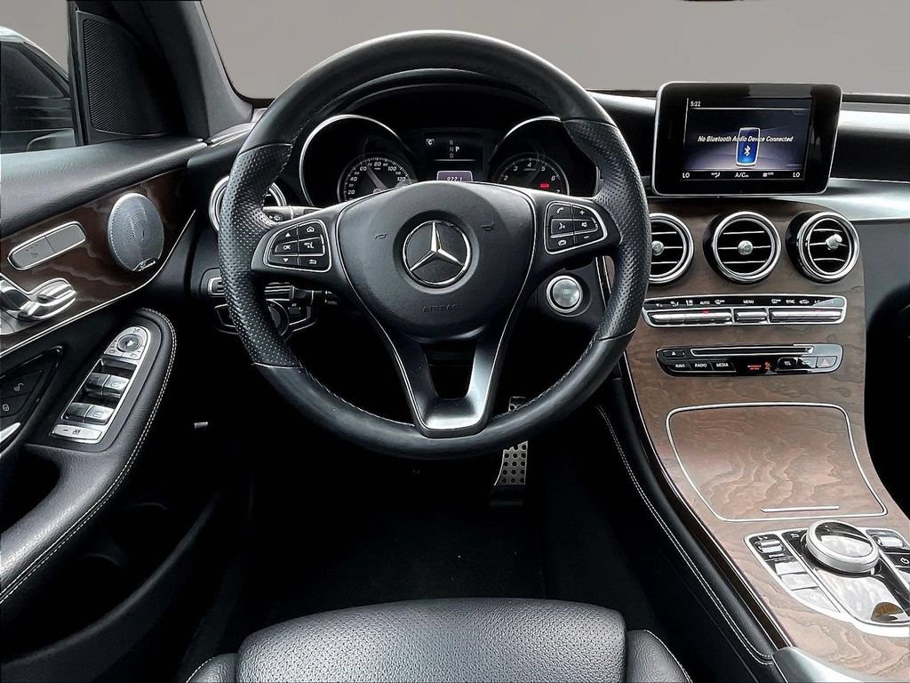 Used 2019 Mercedes-Benz GLC 300 4MATIC image 8