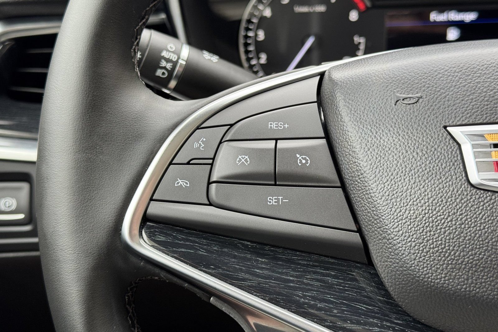 Used 2025 Cadillac XT5 Premium Luxury AWD/4WD image 28