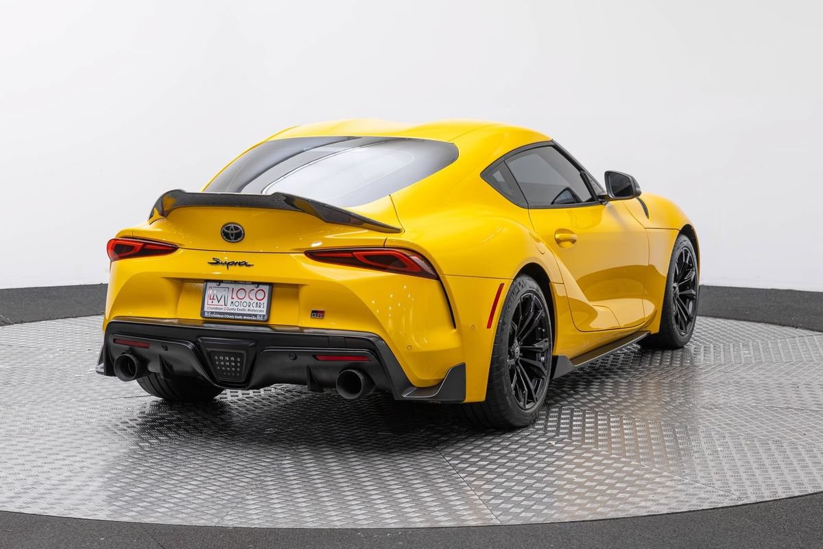 Used 2021 Toyota Supra w/ Safety & Technology Package RWD image 5