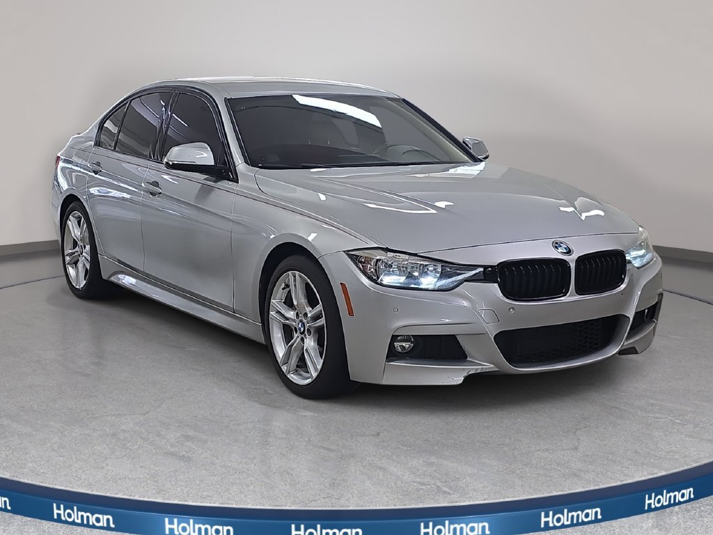 Used 2017 BMW 330i Sedan RWD image 4