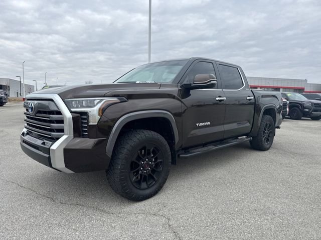 Used 2024 Toyota Tundra Limited image 2