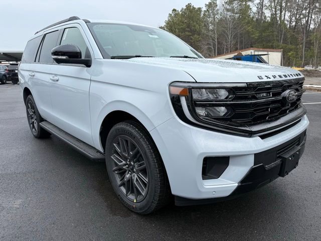 New 2026 Ford Expedition Platinum w/ Stealth Appearance Package image 7