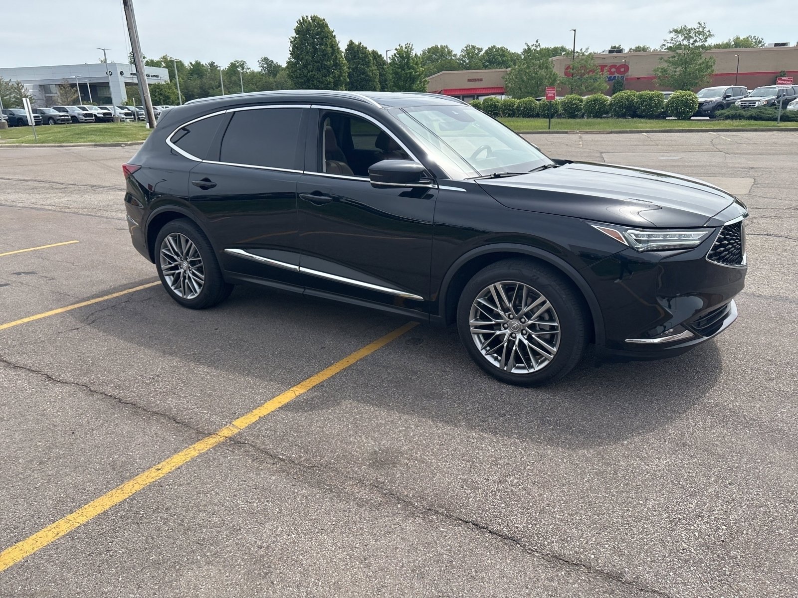 Used 2023 Acura MDX SH-AWD w/ Advance Package image 22
