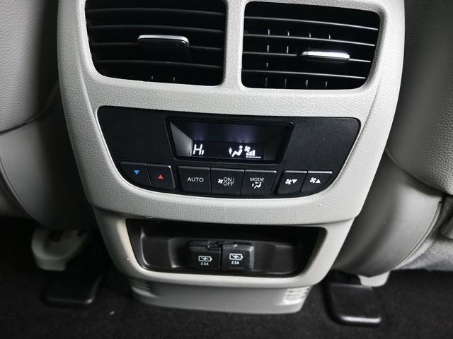 Used 2020 Acura MDX SH-AWD w/ Technology Package image 28