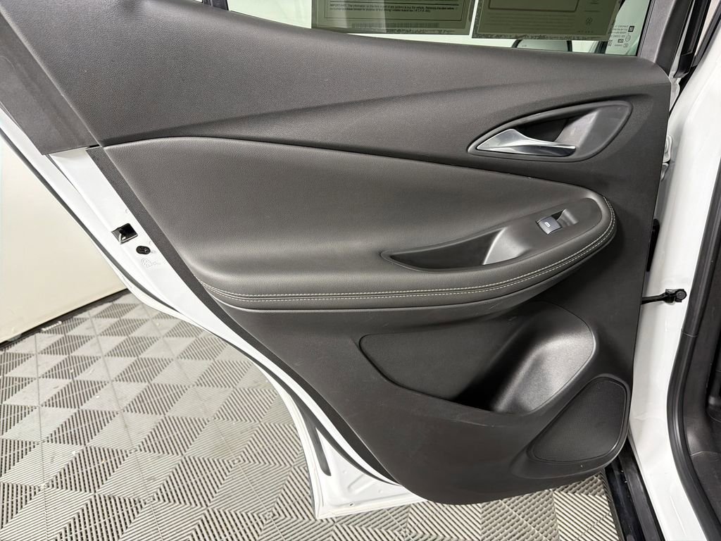 Used 2024 Buick Encore GX Sport Touring image 19