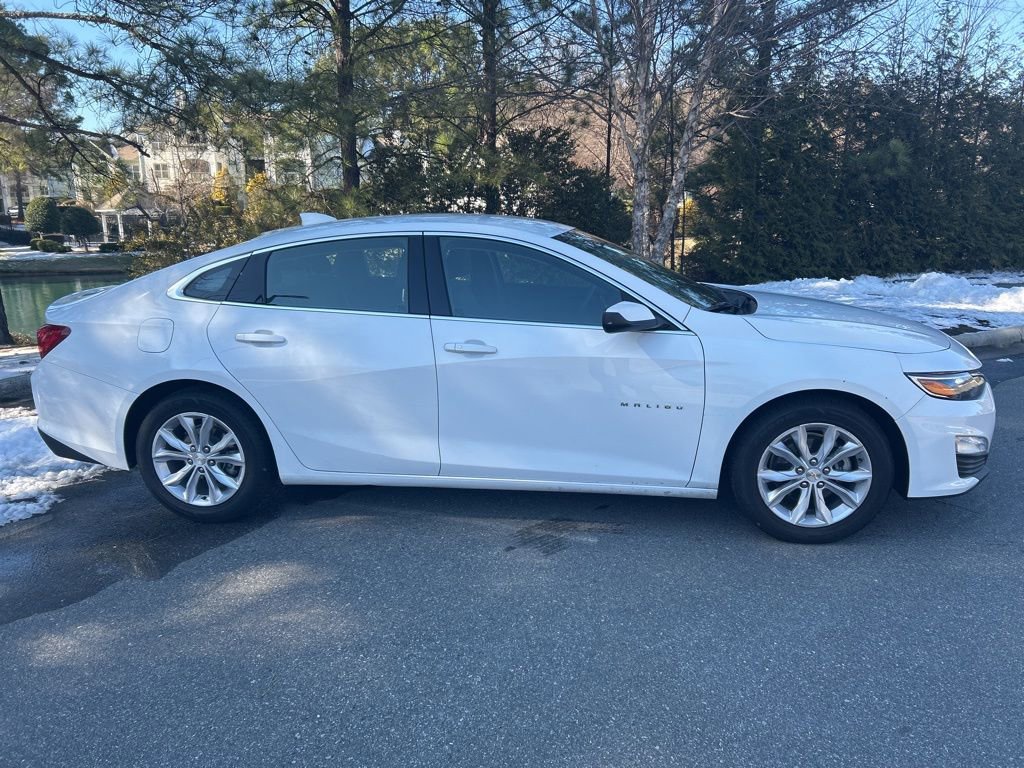 Used 2023 Chevrolet Malibu LT image 4