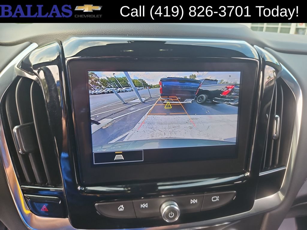 Certified 2022 Chevrolet Traverse LT FWD image 22