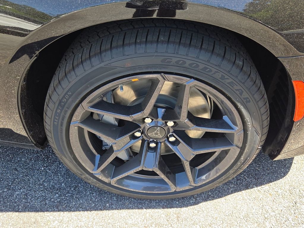 New 2026 Dodge Charger R/T AWD/4WD image 16