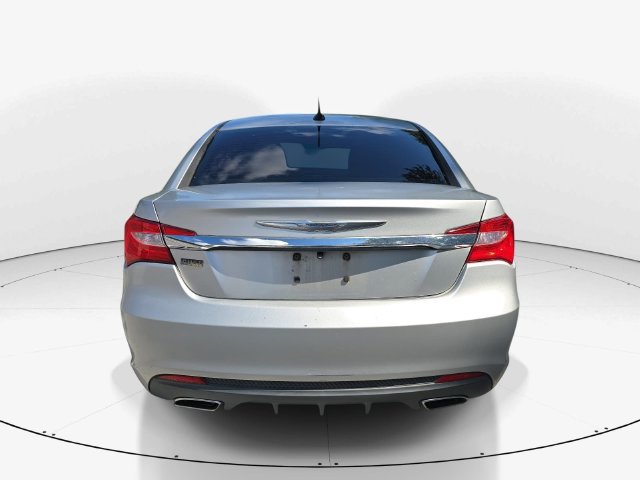 Used 2012 Chrysler 200 Touring FWD image 7