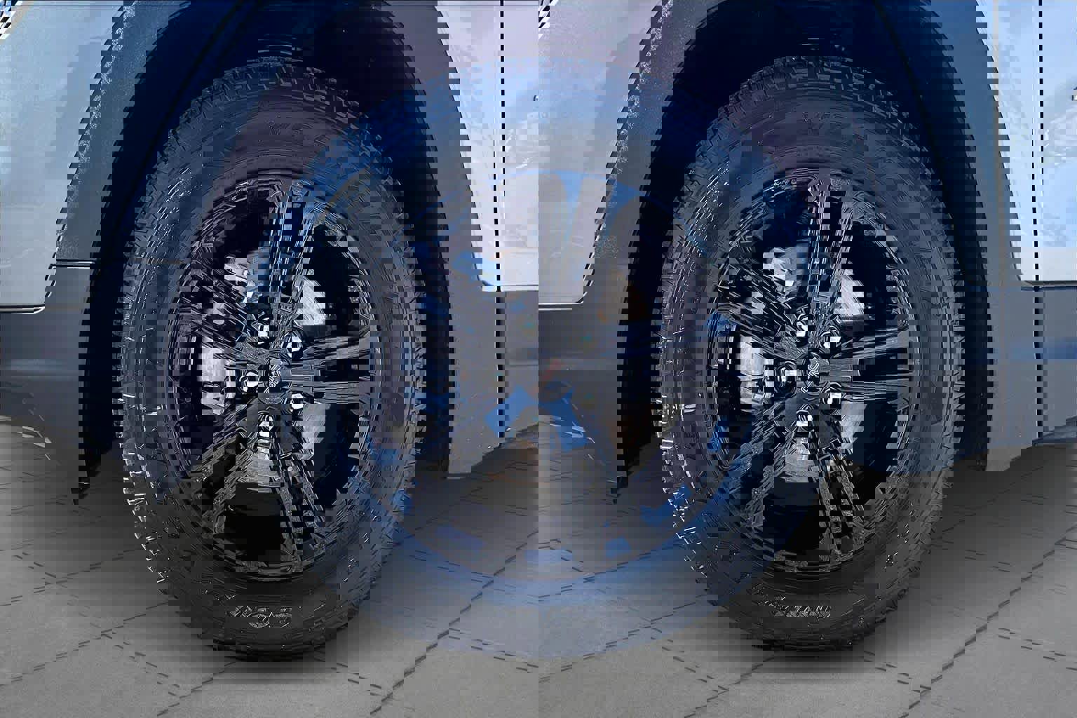 Used 2024 GMC Terrain AT4 w/ Tech Package image 11