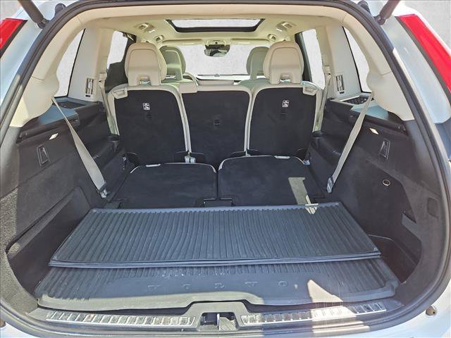 Used 2017 Volvo XC90 T6 Inscription w/ Vision Package AWD/4WD image 6