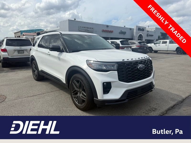 Used 2025 Ford Explorer ST w/ Sun And Sound Package image 1