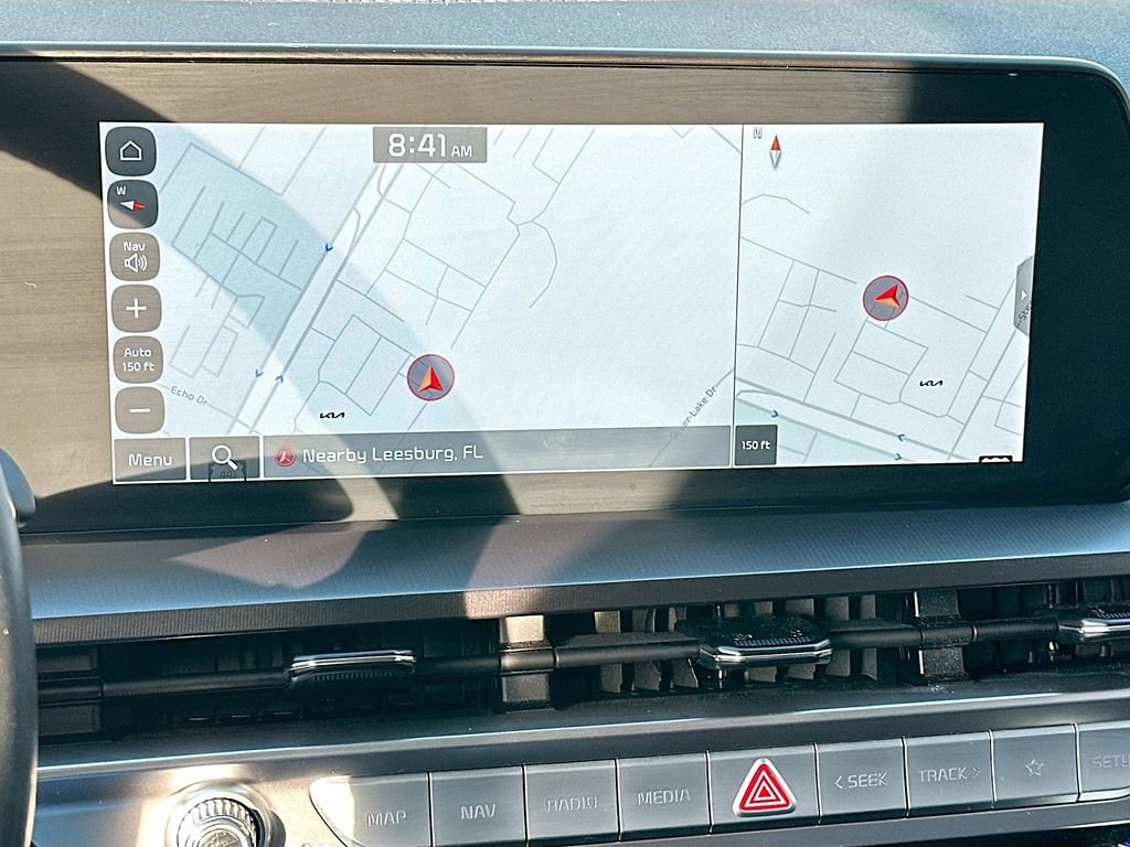 Certified 2025 Kia Telluride LX image 13