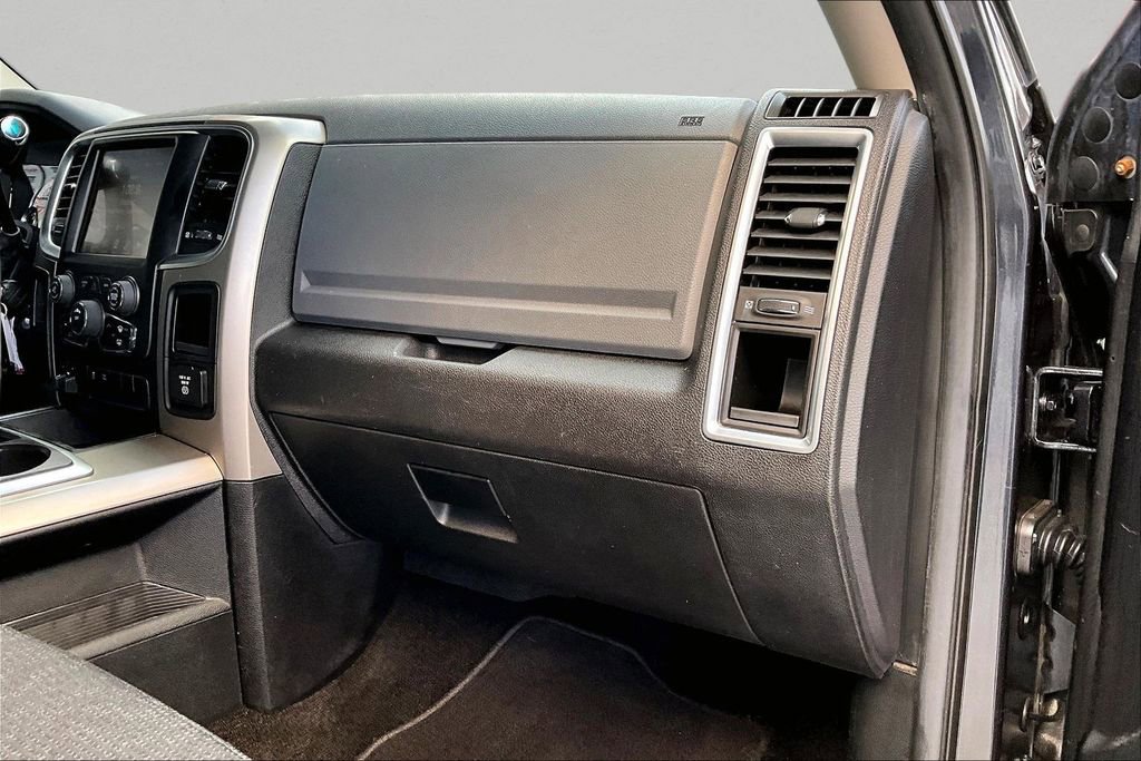 Used 2014 RAM 2500 SLT w/ Luxury Group image 25