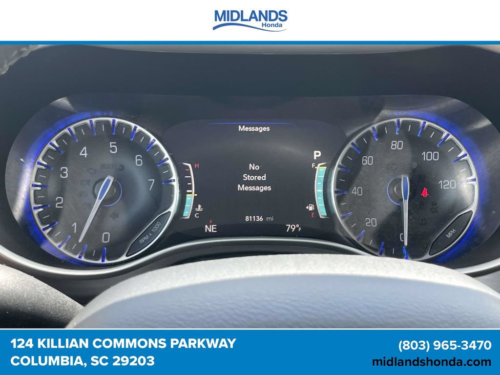 Used 2022 Chrysler Pacifica Touring-L FWD image 18