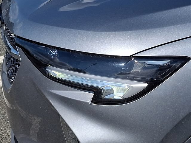 Used 2023 Buick Envision Avenir FWD image 30