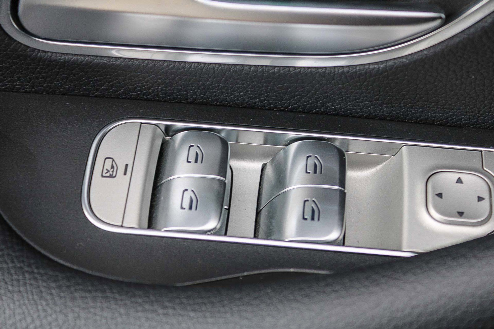 Used 2023 Mercedes-Benz GLE 350 image 21