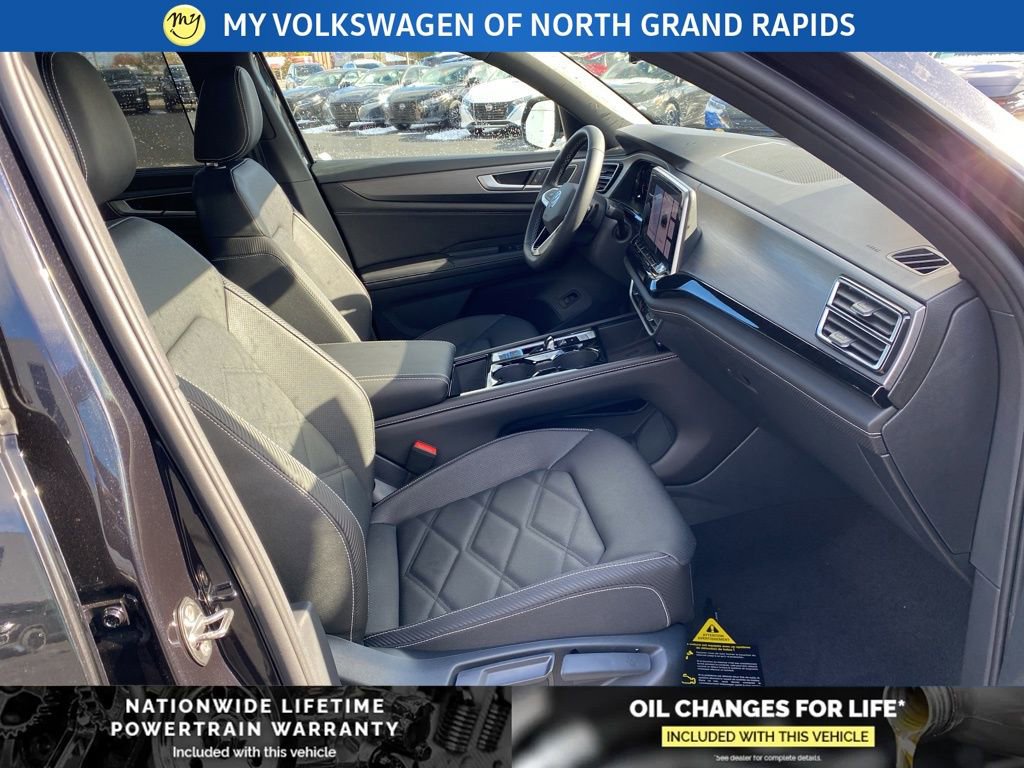 New 2026 Volkswagen Atlas Cross Sport SE image 24