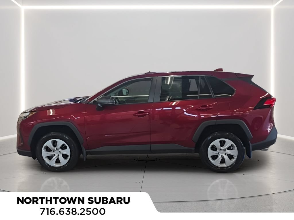 Used 2024 Toyota RAV4 LE AWD/4WD image 11