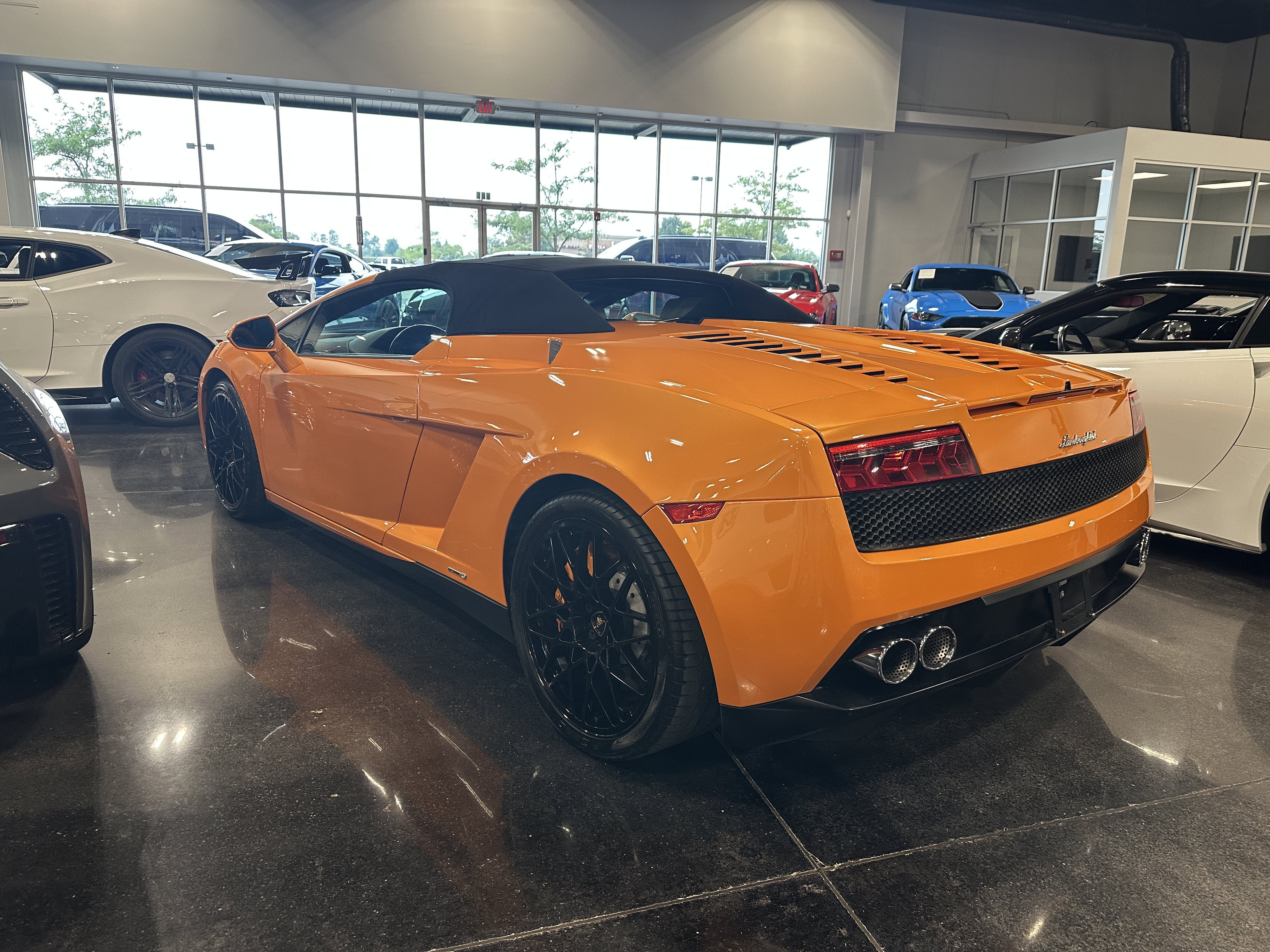 Used 2012 Lamborghini Gallardo LP 550-2 RWD image 3