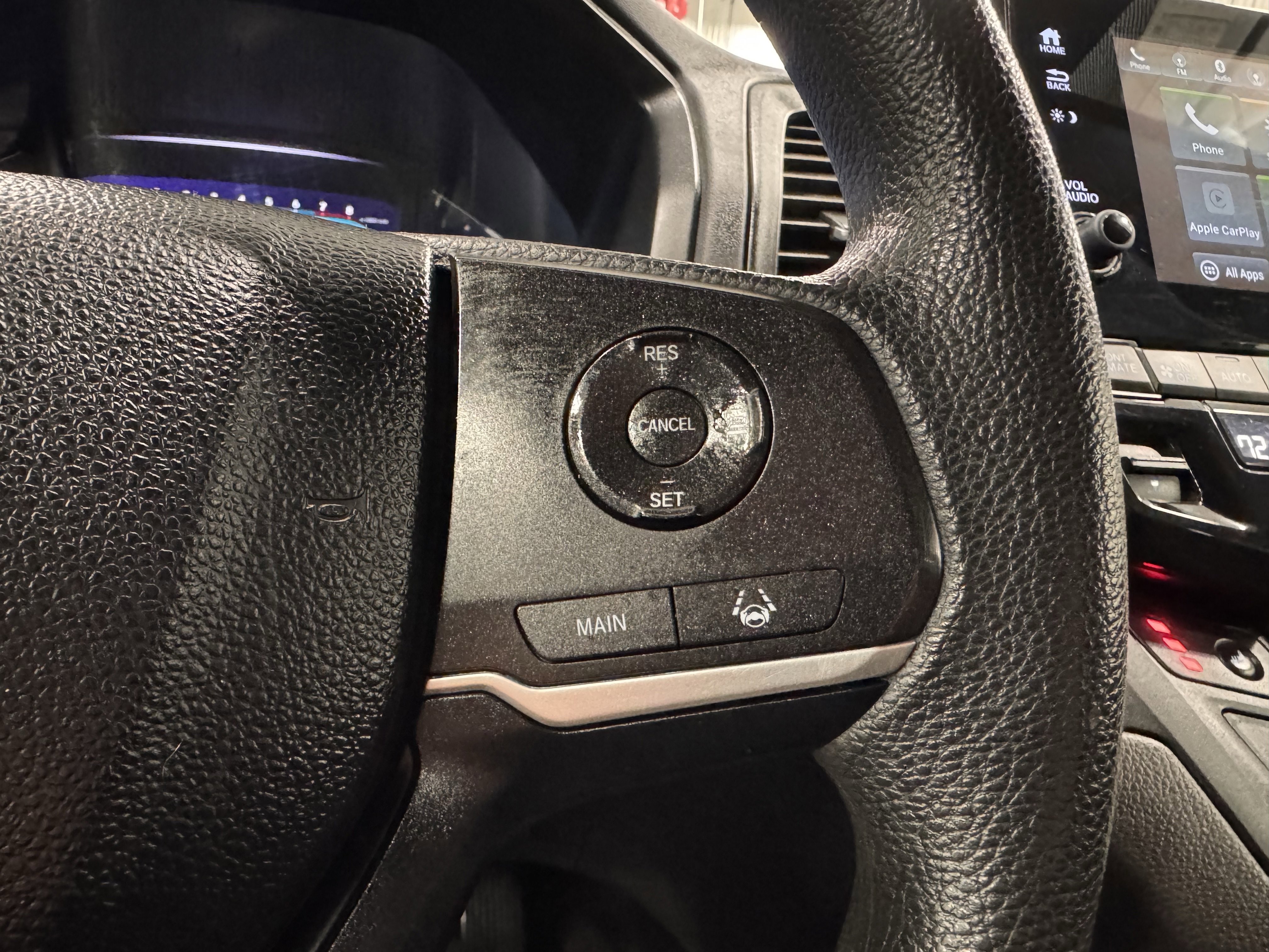 Used 2018 Honda Odyssey EX image 15