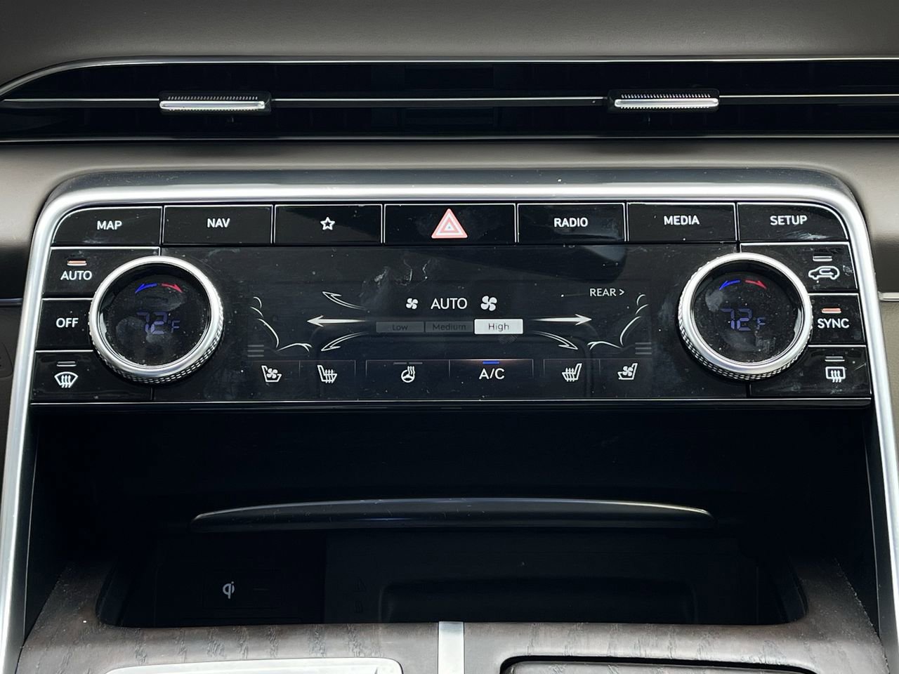 Used 2024 Genesis GV80 3.5T image 18