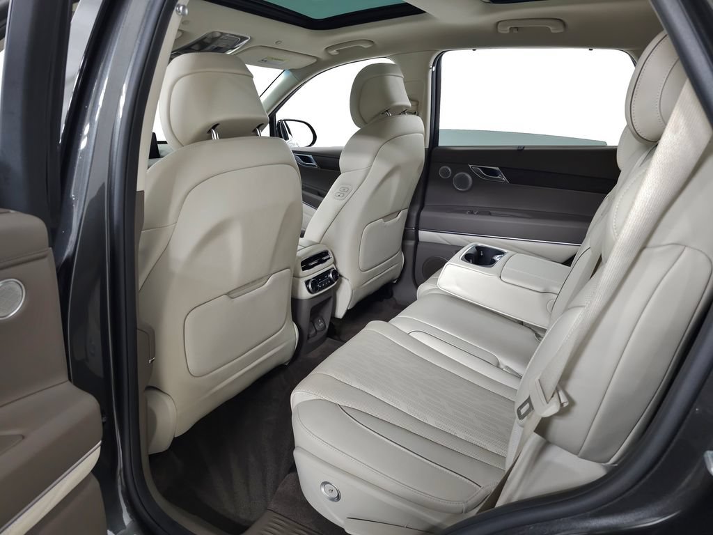 Used 2024 Genesis GV80 2.5T w/ Prestige Package AWD/4WD image 38