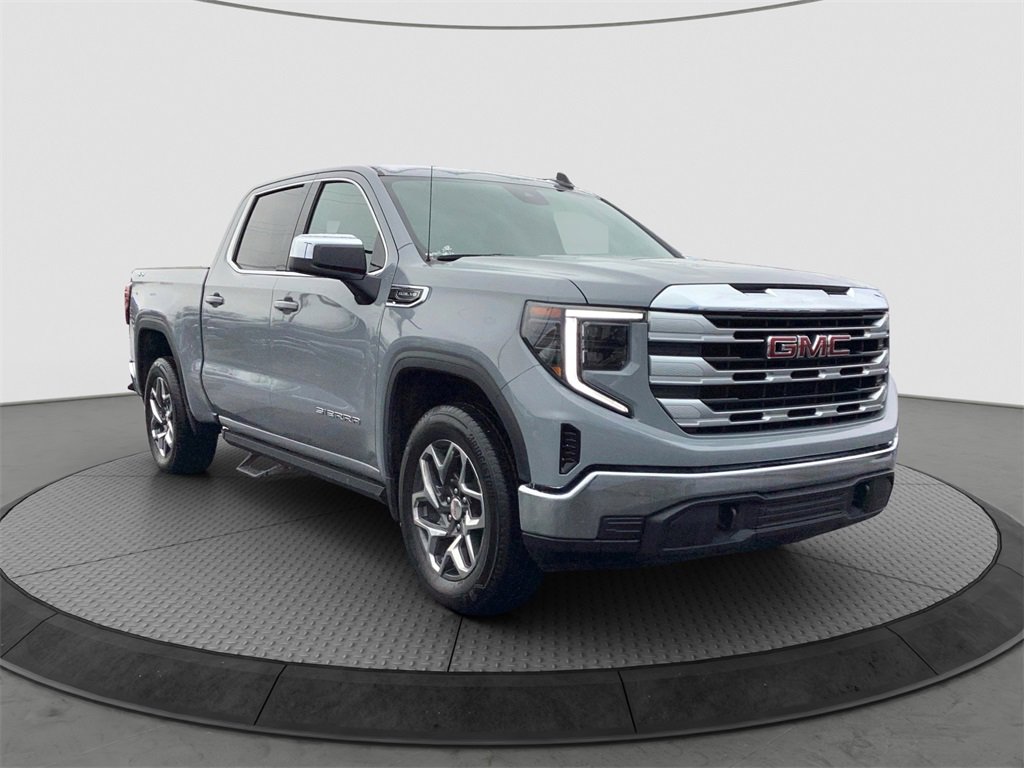 Used 2024 GMC Sierra 1500 SLE w/ Preferred Package image 1