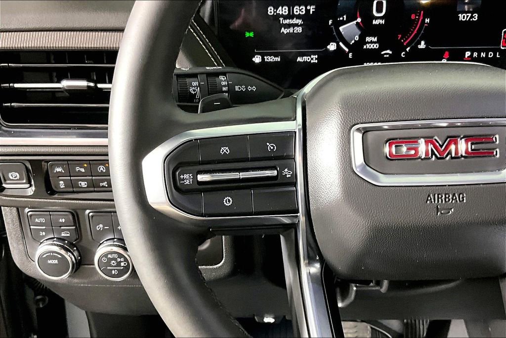 Used 2025 GMC Yukon Elevation AWD/4WD image 10
