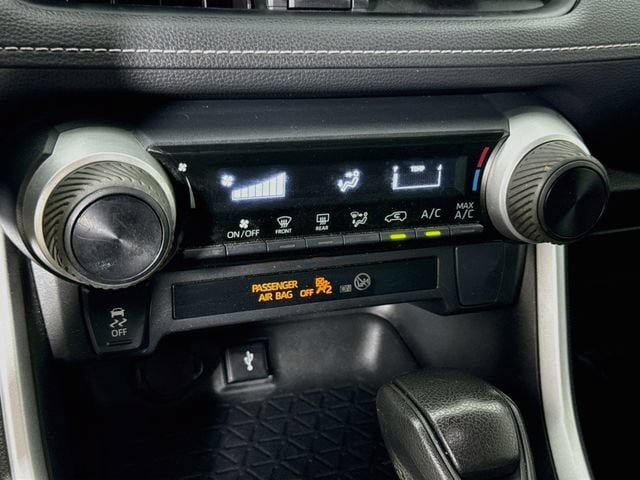 Used 2022 Toyota RAV4 LE FWD image 15