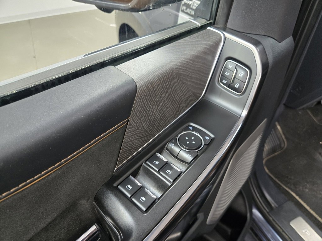 Used 2021 Ford F150 Platinum w/ Equipment Group 701A High image 14