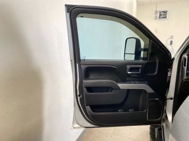 Used 2015 Chevrolet Silverado 2500 LTZ w/ Z71 Package, Off-Road AWD/4WD image 14