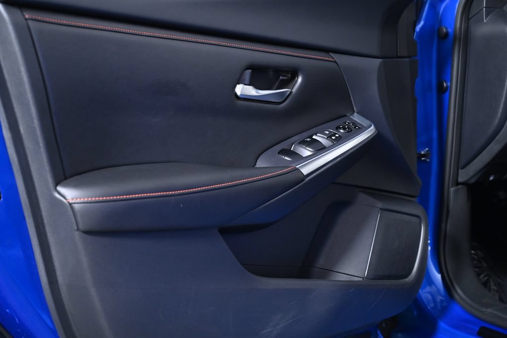 Certified 2024 Nissan Sentra SR FWD image 33