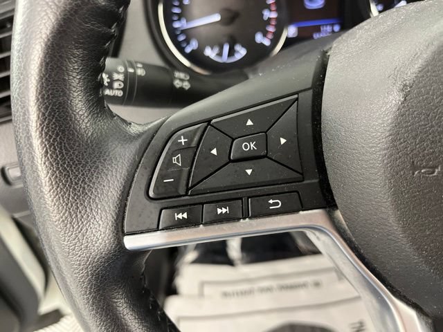 Used 2021 Nissan Rogue Sport SV FWD image 24