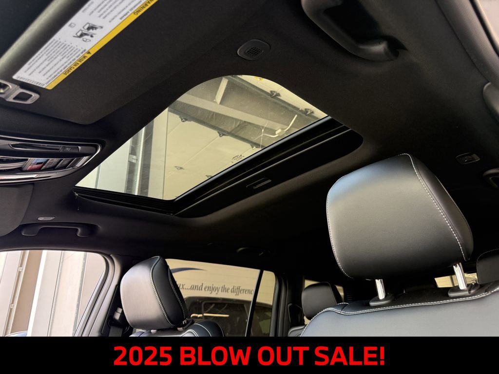 New 2025 Jeep Grand Cherokee L Altitude image 22