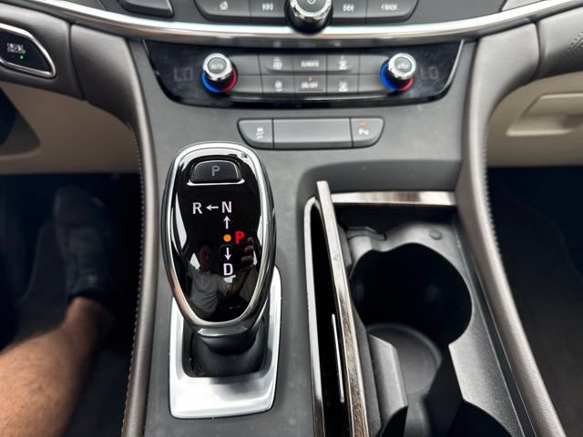 Used 2017 Buick LaCrosse Preferred FWD image 19