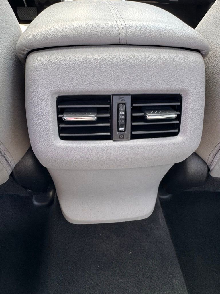 Used 2017 Honda Accord EX-L image 15