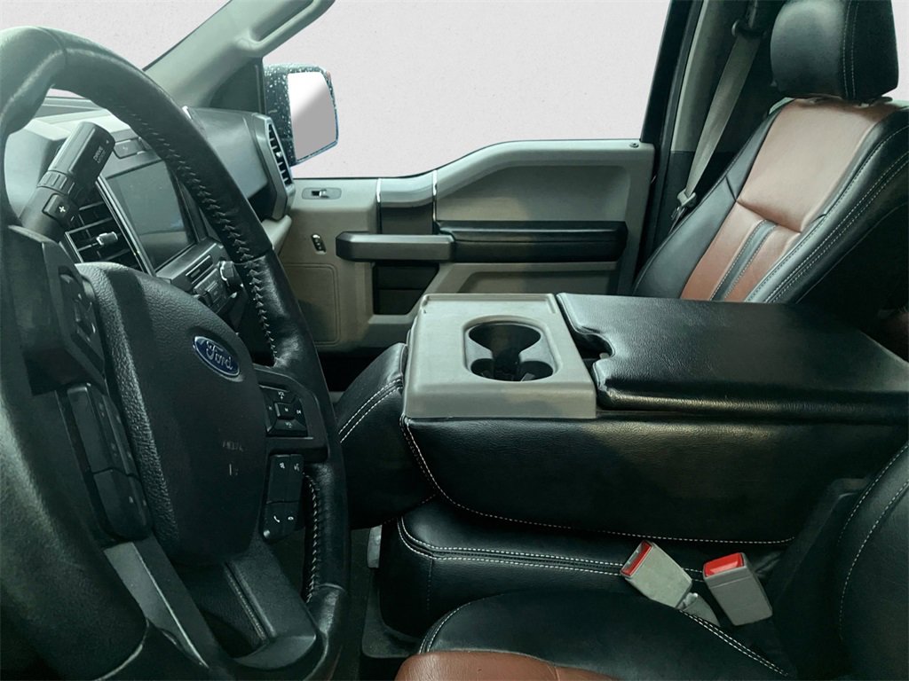 Used 2019 Ford F150 XLT w/ Equipment Group 302A Luxury image 4