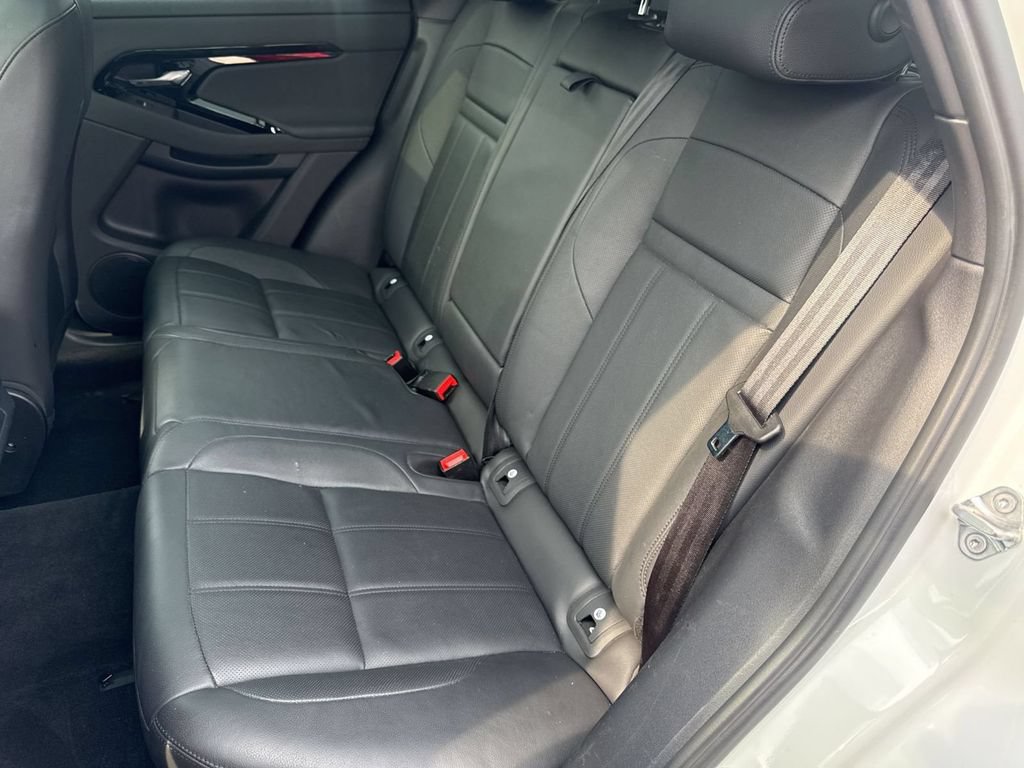 Used 2024 Land Rover Range Rover Evoque S AWD/4WD image 27