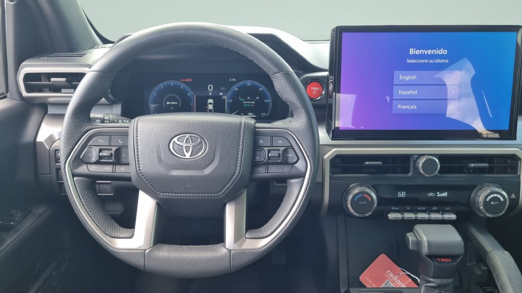 Used 2025 Toyota Tacoma TRD Off-Road AWD/4WD image 15