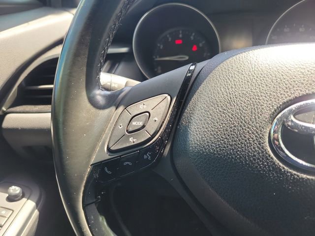 Used 2018 Toyota C-HR XLE image 15