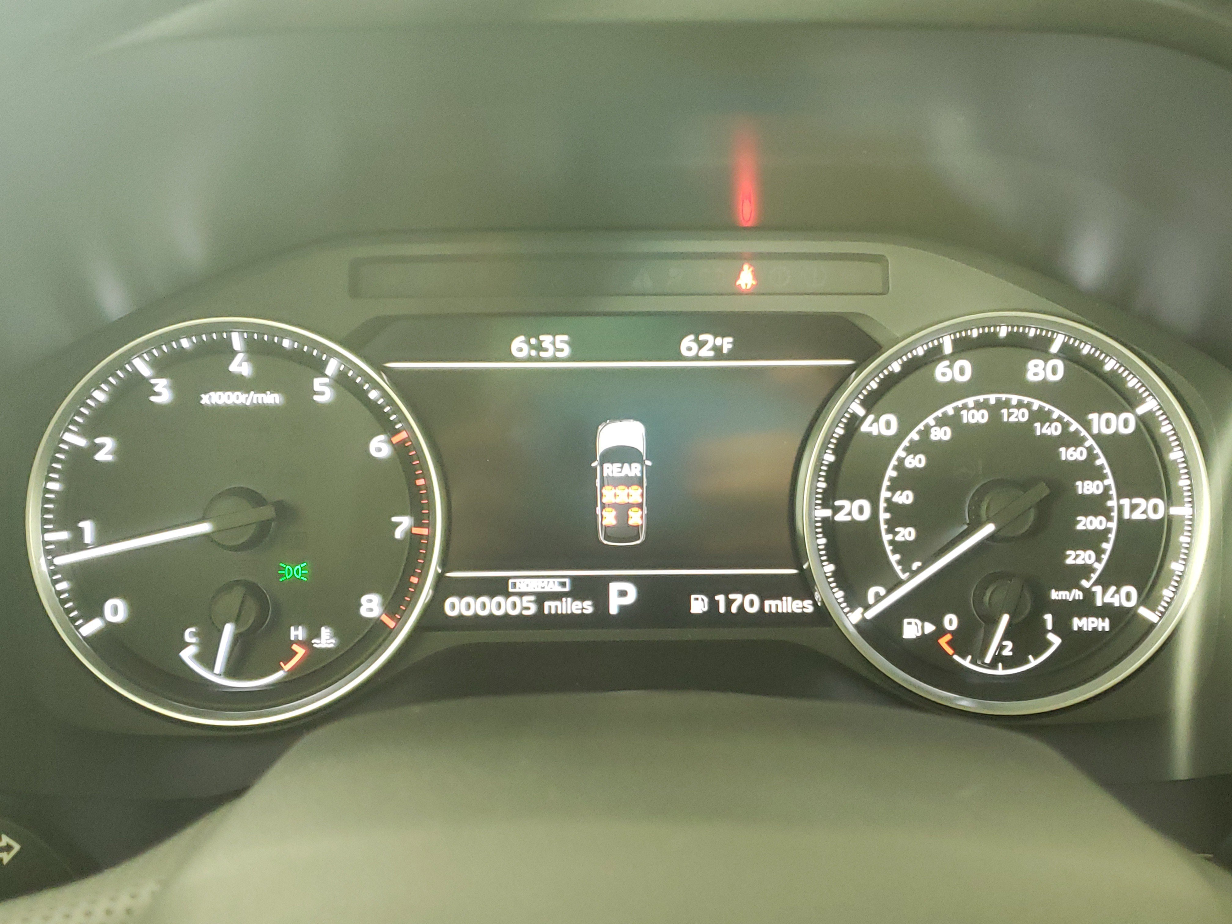 New 2025 Mitsubishi Outlander SE image 21