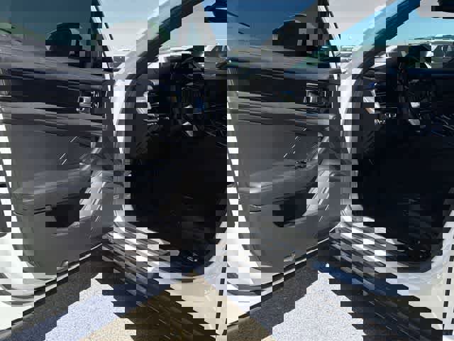 Used 2020 Porsche Panamera 4 image 10