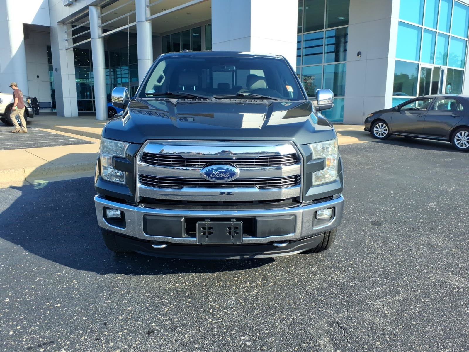 Used 2015 Ford F150 Lariat AWD/4WD image 2